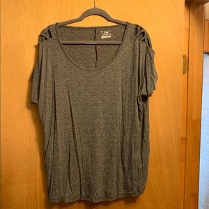 COPY - Tek Gear Drytek Top 1X NWOT